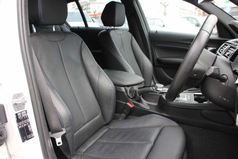 BMW 1シリーズ 118d Mｽﾎﾟｰﾂ ｴﾃﾞｨｼｮﾝｼｬﾄﾞｰ ｱｯﾌﾟｸﾞﾚｰﾄﾞP 特別限定車 最終ﾓﾃﾞﾙ ﾋｰﾀｰ黒革 ｼｰﾄﾒﾓﾘｰ 電動ｼｰﾄ ﾀﾞｰｸLEDﾍｯﾄﾞﾗｲﾄ&ﾃｰﾙ 追従ACC HI-FIｽﾋﾟｰｶｰ ﾌﾙｾｸﾞTV ﾀｯﾁ画面HDDﾅﾋﾞBｶﾒﾗ Bluetoothｵｰﾃﾞｨｵ 衝突軽減ﾌﾞﾚｰｷ 車線逸脱警告 歩行者警告 2年保証