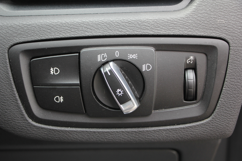 BMW X1 X1 Xdrive25i Xﾗｲﾝ ﾊｲﾗｲﾝ 4WD 希少色 高出力231馬力 ﾋｰﾀｰ黒革 電動ｼｰﾄ&ﾒﾓﾘｰ 追従ACC LEDﾍｯﾄﾞﾗｲﾄ 電動ﾄﾗﾝｸ ｽﾏｰﾄｷｰ Pｱｼｽﾄ ｵﾌﾟｼｮﾝ19AW 衝突軽減ﾌﾞﾚｰｷ 車線逸脱警告 歩行者警告 2年保証