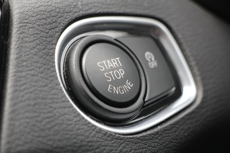 BMW X1 X1 Xdrive25i Xﾗｲﾝ ﾊｲﾗｲﾝ 4WD 希少色 高出力231馬力 ﾋｰﾀｰ黒革 電動ｼｰﾄ&ﾒﾓﾘｰ 追従ACC LEDﾍｯﾄﾞﾗｲﾄ 電動ﾄﾗﾝｸ ｽﾏｰﾄｷｰ Pｱｼｽﾄ ｵﾌﾟｼｮﾝ19AW 衝突軽減ﾌﾞﾚｰｷ 車線逸脱警告 歩行者警告 2年保証