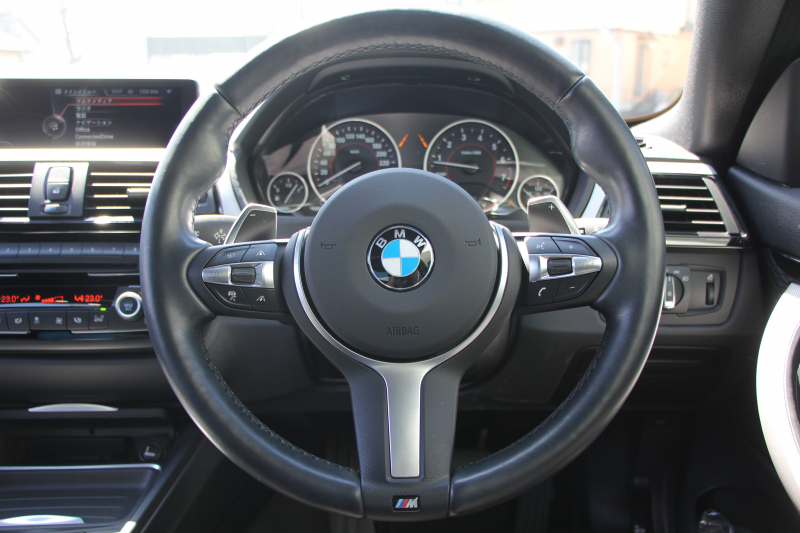 BMW 4シリーズ 420i ｸｰﾍﾟMｽﾎﾟｰﾂ 1ｵｰﾅ LEDﾍｯﾄﾞﾗｲﾄ ｵﾌﾟｼｮﾝ19AW ﾌﾙｾｸﾞTV 追従ACC 衝突軽減ﾌﾞﾚｰｷ 車線逸脱警告 歩行者警告 ｽﾏｰﾄｷｰ ﾀｯﾁﾊﾟｯﾄﾞ対応HDDﾅﾋﾞBluetooth接続 専用ｴｱﾛ ﾊﾟﾄﾞﾙｼﾌﾄ 2年保証