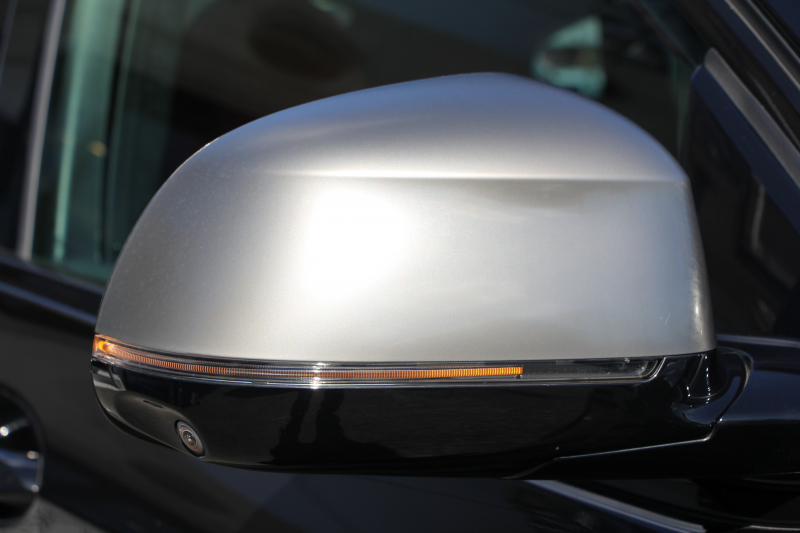 BMW X4 M40i 4WD 直6ﾀｰﾎﾞ360馬力 individual赤×黒ﾚｻﾞｰ 全席ﾋｰﾀｰ 可変ｻｽ 専用ﾃﾞﾌ&21AW LEDﾍｯﾄﾞﾗｲﾄ ｵｰﾄﾊｲﾋﾞｰﾑ 追従ACC ｽﾃｱﾘﾝｸﾞｻﾎﾟｰﾄ HUD 置くだけ充電 Pｱｼｽﾄﾌﾟﾗｽ 360度ｶﾒﾗ 2年保証