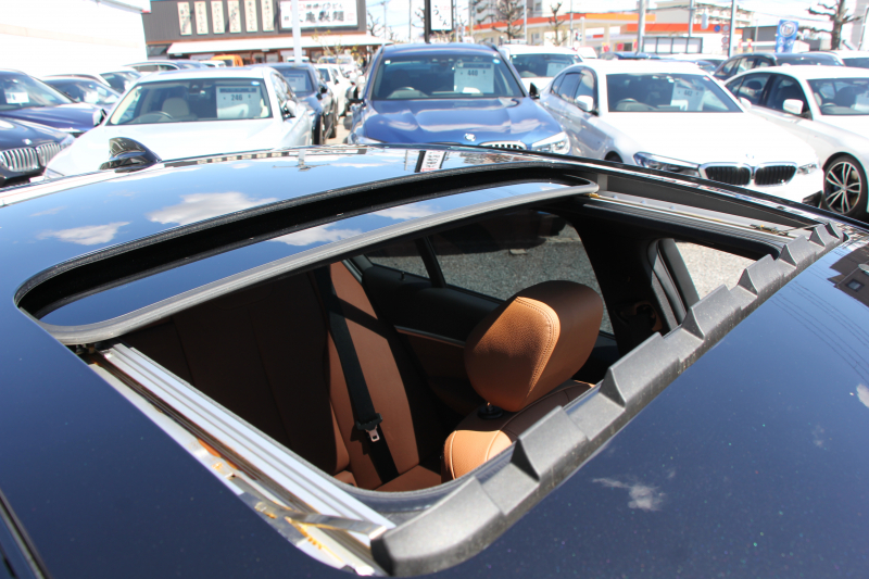 BMW 3シリーズ 340i Mｽﾎﾟｰﾂ 後期LCI 1ｵｰﾅ ｻﾝﾙｰﾌ ｻﾄﾞﾙﾌﾞﾗｳﾝ革 直6ﾀｰﾎﾞB58B30A 326馬力 ACｼｭﾆｯﾂｧ-ｻｽ ｵﾌﾟｼｮﾝ19AW LEDﾍｯﾄﾞﾗｲﾄ&ﾃｰﾙ&ﾌｫｸﾞHDDﾅﾋﾞTV 追従ACC HUD ﾚｰﾝﾁｪﾝｼﾞ警告 衝突軽減ﾌﾞﾚｰｷ 車線逸脱警告 歩行者警告 2年保証