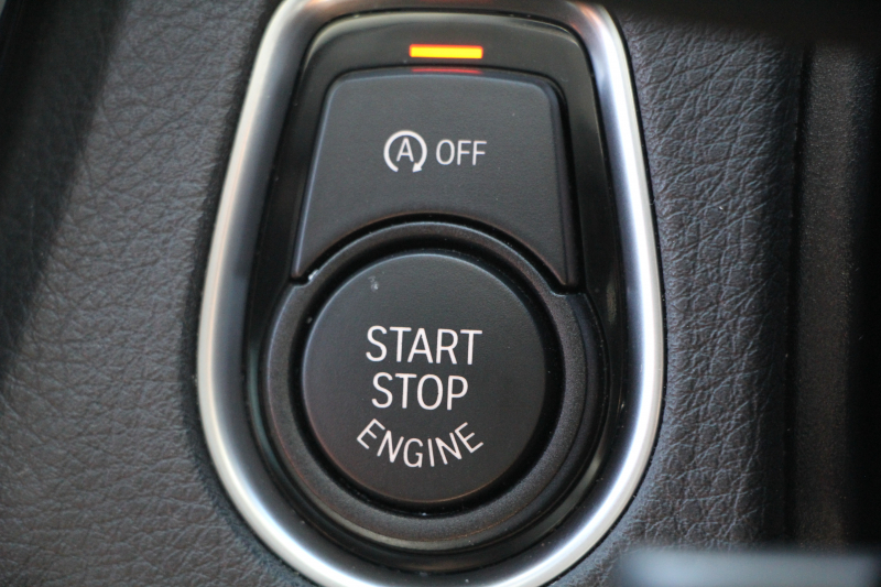 BMW 3シリーズ 340i Mｽﾎﾟｰﾂ 後期LCI 1ｵｰﾅ ｻﾝﾙｰﾌ ｻﾄﾞﾙﾌﾞﾗｳﾝ革 直6ﾀｰﾎﾞB58B30A 326馬力 ACｼｭﾆｯﾂｧ-ｻｽ ｵﾌﾟｼｮﾝ19AW LEDﾍｯﾄﾞﾗｲﾄ&ﾃｰﾙ&ﾌｫｸﾞHDDﾅﾋﾞTV 追従ACC HUD ﾚｰﾝﾁｪﾝｼﾞ警告 衝突軽減ﾌﾞﾚｰｷ 車線逸脱警告 歩行者警告 2年保証