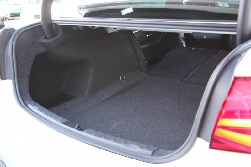 BMW 3シリーズ 320d Mｽﾎﾟｰﾂ 後期 新ｴﾝｼﾞﾝ ｻﾝﾙｰﾌ ｼｰﾄﾋｰﾀｰ ﾀｯﾁ画面HDDﾅﾋﾞMﾊﾟﾌｫｰﾏﾝｽﾌﾛﾝﾄｽﾎﾟｲﾗｰ ﾄﾗﾝｸｽﾎﾟｲﾗｰ LEDﾍｯﾄﾞﾗｲﾄ 追従ACC ﾚｰﾝﾁｪﾝｼﾞ警告 衝突軽減ﾌﾞﾚｰｷ 車線逸脱警告 歩行者警告 2年保証