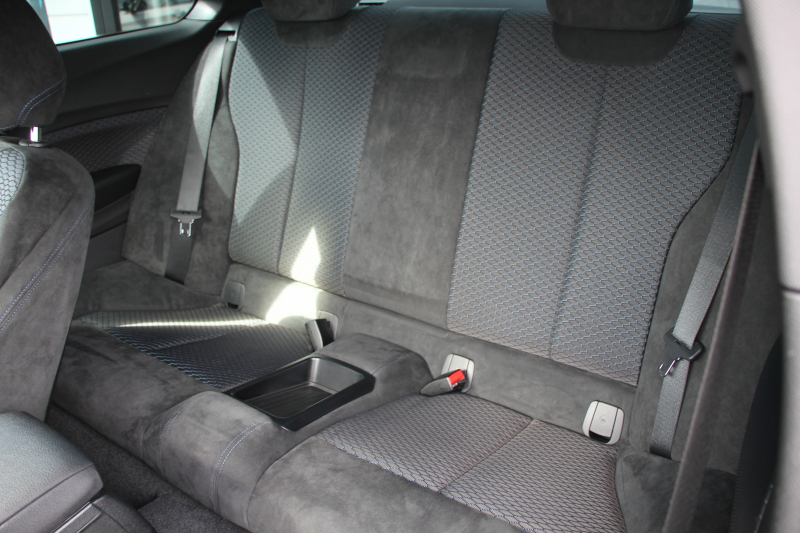 BMW 2シリーズ M235i ｸｰﾍﾟ1ｵｰﾅ Mﾊﾟﾌｫｰﾏﾝｽﾏﾌﾗｰ 3Dﾃﾞｻﾞｲﾝﾌﾛﾝﾄｽﾎﾟｲﾗｰ 直6ﾀｰﾎﾞ326馬力 可変Mｻｽ 専用ﾌﾞﾚｰｷ 18AW 衝突軽減ﾌﾞﾚｰｷ 車線逸脱警告 歩行者警告 ﾌﾞﾚｰｷ付ｸﾙｺﾝ Bｶﾒﾗ HDDﾅﾋﾞBluetooth接続 ｽﾏｰﾄｷｰ ﾊﾟﾄﾞﾙｼﾌﾄ 8速AT ECOPROﾓｰﾄﾞ2年保証