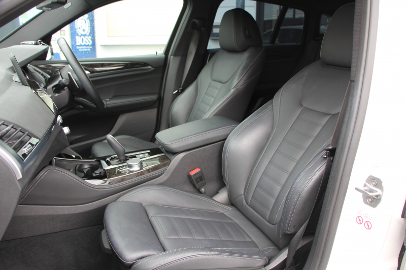 BMW X4 Xdrive30i Mｽﾎﾟｰﾂ ﾊﾟﾉﾗﾏｻﾝﾙｰﾌ 全ﾋｰﾀｰ黒革 HUD 追従ACC ｽﾃｱﾘﾝｸﾞｻﾎﾟｰﾄ 液晶ﾒｰﾀｰ Mｽﾎﾟｰﾂﾌﾞﾚｰｷ LEDﾍｯﾄﾞﾗｲﾄ&ﾌｫｸﾞｵｰﾄﾊｲﾋﾞｰﾑ ﾀｯﾁ画面対応HDDﾅﾋﾞTV 360度ﾊﾟﾉﾗﾏｶﾒﾗ 電動ﾄﾗﾝｸ ｽﾏｰﾄｷｰ ｱﾝﾋﾞｴﾝﾄﾗｲﾄ Pｱｼｽﾄﾌﾟﾗｽ 19AW 2年保証