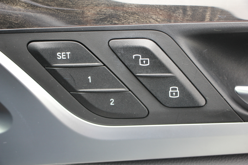 BMW X4 Xdrive30i Mｽﾎﾟｰﾂ ﾊﾟﾉﾗﾏｻﾝﾙｰﾌ 全ﾋｰﾀｰ黒革 HUD 追従ACC ｽﾃｱﾘﾝｸﾞｻﾎﾟｰﾄ 液晶ﾒｰﾀｰ Mｽﾎﾟｰﾂﾌﾞﾚｰｷ LEDﾍｯﾄﾞﾗｲﾄ&ﾌｫｸﾞｵｰﾄﾊｲﾋﾞｰﾑ ﾀｯﾁ画面対応HDDﾅﾋﾞTV 360度ﾊﾟﾉﾗﾏｶﾒﾗ 電動ﾄﾗﾝｸ ｽﾏｰﾄｷｰ ｱﾝﾋﾞｴﾝﾄﾗｲﾄ Pｱｼｽﾄﾌﾟﾗｽ 19AW 2年保証