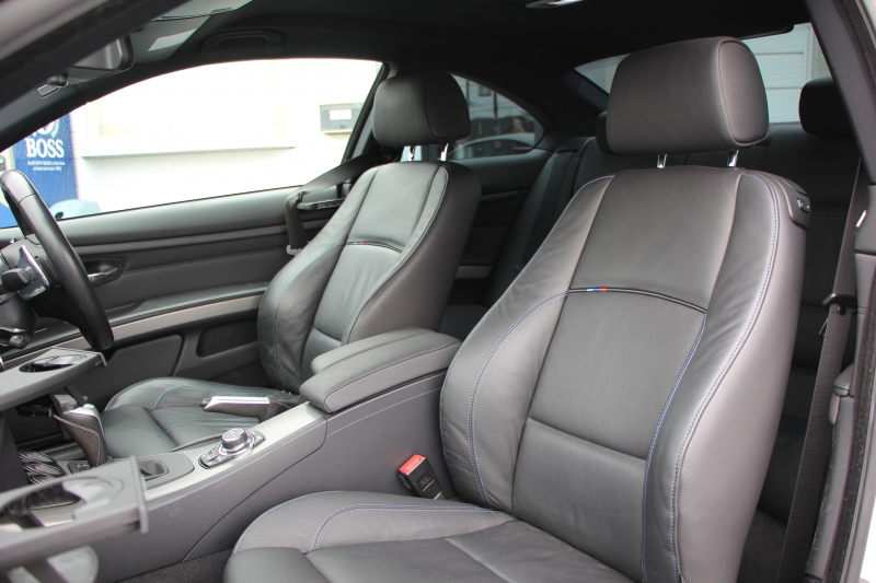 BMW 3シリーズ 325i ｸｰﾍﾟMｽﾎﾟｰﾂｴﾃﾞｨｼｮﾝ 限定車 最終直噴 1ｵｰﾅ 直6自然吸気 ﾋｰﾀｰ黒革 NEEZ19AW ｽﾊﾟｽﾌﾟ4本出しﾏﾌﾗｰ 3Dﾃﾞｻﾞｲﾝ車高調 MPerformanceﾌﾞﾚｰｷ HDDﾅﾋﾞﾌﾙｾｸﾞTV Bｶﾒﾗ LEDﾗｲﾄｴﾚﾒﾝﾄ ｽﾏｰﾄｷｰ ﾌﾞﾗｯｸｸﾞﾘﾙ ﾌﾛﾝﾄｽﾎﾟｲﾗｰ 2年保証