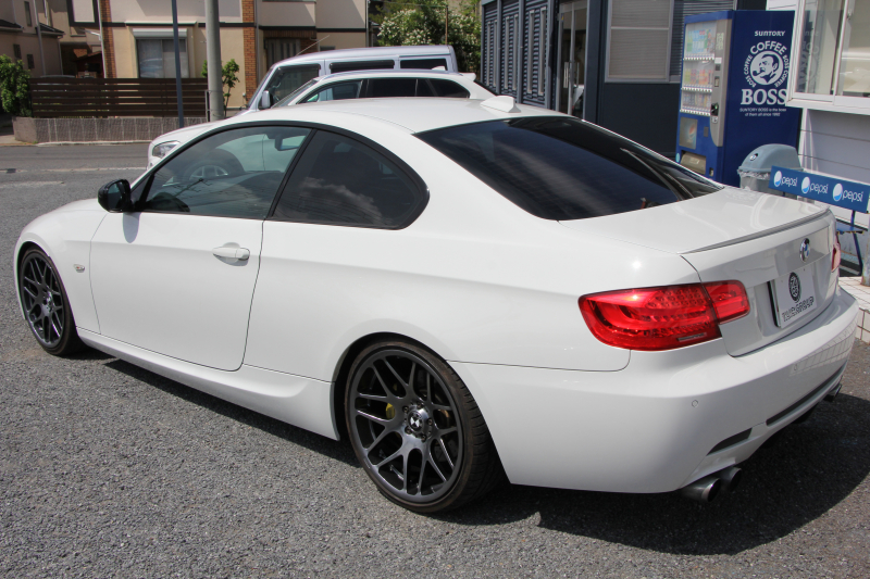 BMW 3シリーズ 325i ｸｰﾍﾟMｽﾎﾟｰﾂｴﾃﾞｨｼｮﾝ 限定車 最終直噴 1ｵｰﾅ 直6自然吸気 ﾋｰﾀｰ黒革 NEEZ19AW ｽﾊﾟｽﾌﾟ4本出しﾏﾌﾗｰ 3Dﾃﾞｻﾞｲﾝ車高調 MPerformanceﾌﾞﾚｰｷ HDDﾅﾋﾞﾌﾙｾｸﾞTV Bｶﾒﾗ LEDﾗｲﾄｴﾚﾒﾝﾄ ｽﾏｰﾄｷｰ ﾌﾞﾗｯｸｸﾞﾘﾙ ﾌﾛﾝﾄｽﾎﾟｲﾗｰ 2年保証