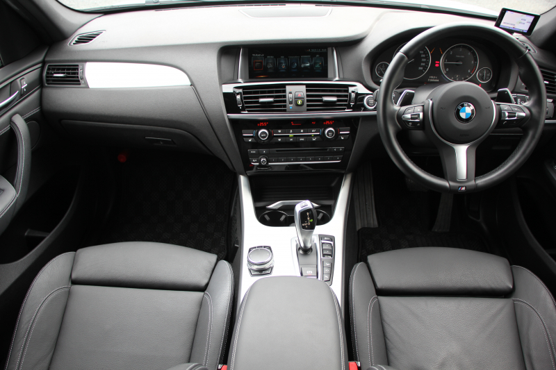 BMW X3 Xdrive20d Mｽﾎﾟｰﾂ 最終ﾓﾃﾞﾙ 追従ACC ﾋｰﾀｰ黒革 ﾚｰﾝﾁｪﾝｼﾞ警告 NEWﾃﾞｻﾞｲﾝｽﾃｱﾘﾝｸﾞ新idriveHDDﾅﾋﾞTV 全周囲ｶﾒﾗ 電動ﾄﾗﾝｸ ﾊﾟﾄﾞﾙｼﾌﾄ LEDﾌｫｸﾞﾗｲﾄ 専用ｴｱﾛ ｽﾏｰﾄｷｰ 衝突軽減ﾌﾞﾚｰｷ 車線逸脱警告 歩行者警告 2年保証