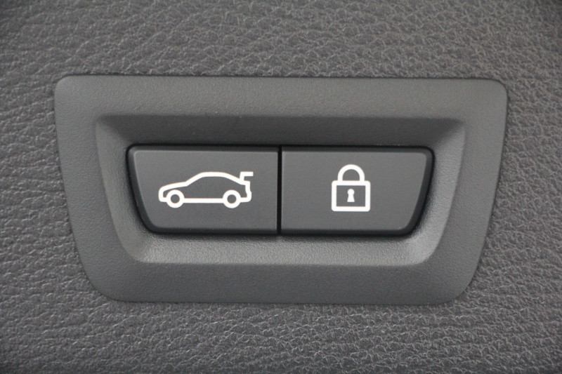 BMW X3 Xdrive20d Mｽﾎﾟｰﾂ 最終ﾓﾃﾞﾙ 追従ACC ﾋｰﾀｰ黒革 ﾚｰﾝﾁｪﾝｼﾞ警告 NEWﾃﾞｻﾞｲﾝｽﾃｱﾘﾝｸﾞ新idriveHDDﾅﾋﾞTV 全周囲ｶﾒﾗ 電動ﾄﾗﾝｸ ﾊﾟﾄﾞﾙｼﾌﾄ LEDﾌｫｸﾞﾗｲﾄ 専用ｴｱﾛ ｽﾏｰﾄｷｰ 衝突軽減ﾌﾞﾚｰｷ 車線逸脱警告 歩行者警告 2年保証