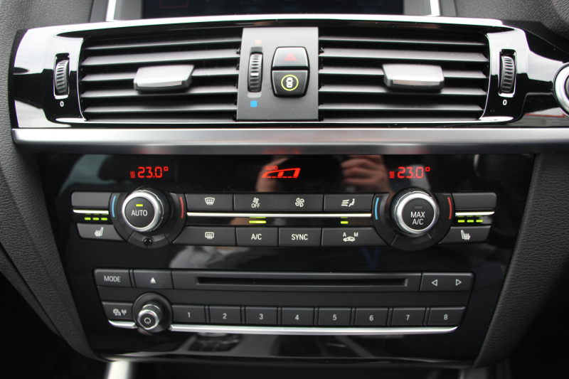 BMW X3 Xdrive20d Mｽﾎﾟｰﾂ 最終ﾓﾃﾞﾙ 追従ACC ﾋｰﾀｰ黒革 ﾚｰﾝﾁｪﾝｼﾞ警告 NEWﾃﾞｻﾞｲﾝｽﾃｱﾘﾝｸﾞ新idriveHDDﾅﾋﾞTV 全周囲ｶﾒﾗ 電動ﾄﾗﾝｸ ﾊﾟﾄﾞﾙｼﾌﾄ LEDﾌｫｸﾞﾗｲﾄ 専用ｴｱﾛ ｽﾏｰﾄｷｰ 衝突軽減ﾌﾞﾚｰｷ 車線逸脱警告 歩行者警告 2年保証