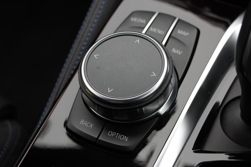 BMW 5シリーズ 523d ｴﾃﾞｨｼｮﾝﾐｯｼｮﾝｲﾝﾎﾟｯｼﾌﾞﾙ 特別仕様車 HUD ﾊｰﾏﾝｶｰﾄﾞﾝ 専用ﾌﾞﾗｯｸAW 追従ACC ｽﾃｱﾘﾝｸﾞｻﾎﾟｰﾄ LEDﾍｯﾄﾞﾗｲﾄ ｵｰﾄﾊｲﾋﾞｰﾑ ﾀｯﾁ画面HDDﾅﾋﾞTV 360度ﾊﾟﾉﾗﾏｶﾒﾗ Pｱｼｽﾄﾌﾟﾗｽ 電動ﾄﾗﾝｸ ｽﾏｰﾄｷｰ 2年保証