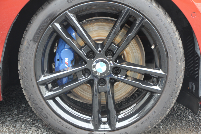 BMW 2シリーズ M240i ｸｰﾍﾟ後期 ｻﾝﾙｰﾌ ﾋｰﾀｰ黒革 340馬力 直6ﾀｰﾎﾞ可変Mｻｽﾍﾟﾝｼｮﾝ LEDﾍｯﾄﾞﾗｲﾄ&LEDﾃｰﾙ 追従ACC ﾀｯﾁ画面HDDﾅﾋﾞPｱｼｽﾄ Bｶﾒﾗ 衝突軽減ﾌﾞﾚｰｷ 車線逸脱警告 歩行者警告 ﾊﾟﾄﾞﾙｼﾌﾄ ｽﾏｰﾄｷｰ 専用ｴｱﾛ 18AW 2年保証