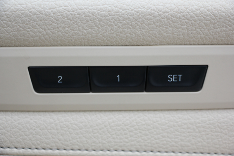 BMW 5シリーズ 530i ﾂｰﾘﾝｸﾞMｽﾎﾟｰﾂ ﾃﾞﾋﾞｭｰP 1ｵｰﾅ 252馬力 全ﾋｰﾀｰﾍﾞｰｼﾞｭ本革 ｿﾌﾄｸﾛｰｽﾞﾄﾞｱ HUD ｼﾞｪｽﾁｬｰC 追従ACC ｽﾃｱﾘﾝｸﾞｻﾎﾟｰﾄ ｵﾌﾟｼｮﾝ20AW LEDﾍｯﾄﾞﾗｲﾄ ｵｰﾄﾊｲﾋﾞｰﾑ ﾀｯﾁ画面HDDﾅﾋﾞTV 2年保証