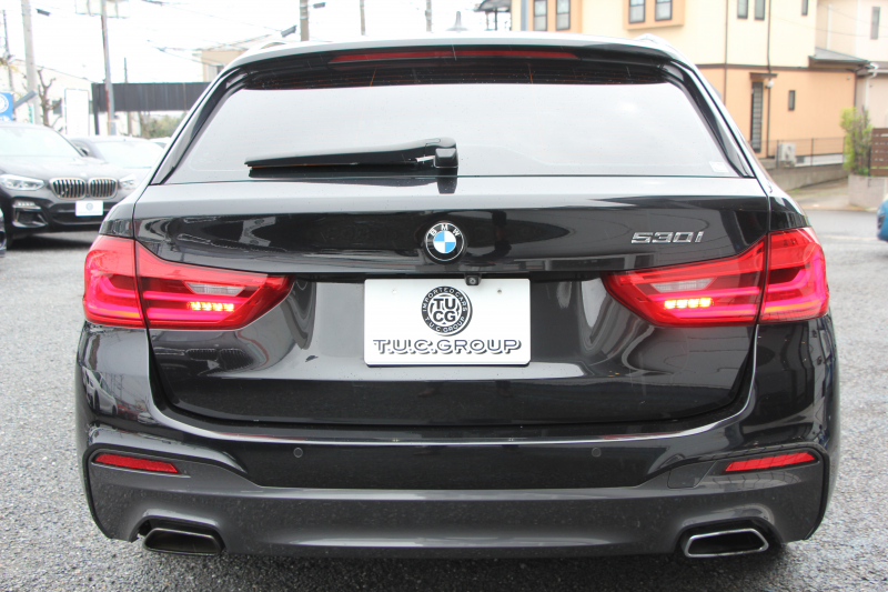 BMW 5シリーズ 530i ﾂｰﾘﾝｸﾞMｽﾎﾟｰﾂ ﾃﾞﾋﾞｭｰP 1ｵｰﾅ 252馬力 全ﾋｰﾀｰﾍﾞｰｼﾞｭ本革 ｿﾌﾄｸﾛｰｽﾞﾄﾞｱ HUD ｼﾞｪｽﾁｬｰC 追従ACC ｽﾃｱﾘﾝｸﾞｻﾎﾟｰﾄ ｵﾌﾟｼｮﾝ20AW LEDﾍｯﾄﾞﾗｲﾄ ｵｰﾄﾊｲﾋﾞｰﾑ ﾀｯﾁ画面HDDﾅﾋﾞTV 2年保証