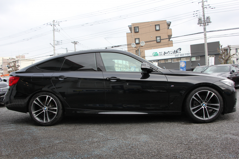 BMW 3シリーズ 320d Xdrive ｸﾞﾗﾝﾂｰﾘｽﾓ Mｽﾎﾟｰﾂ 後期LCI 追従ACC LEDﾍｯﾄﾞﾗｲﾄ&LEDﾃｰﾙ ﾚｰﾝﾁｪﾝｼﾞ警告 衝突軽減ﾌﾞﾚｰｷ 車線逸脱警告 歩行者警告 ｼｰﾄﾋｰﾀｰ ﾀｯﾁ画面HDDﾅﾋﾞBｶﾒﾗ TOPﾋﾞｭｰｶﾒﾗ ｻｲﾄﾞﾋﾞｭｰｶﾒﾗ ｱｲﾊﾞｯﾊｻｽ 2年保証