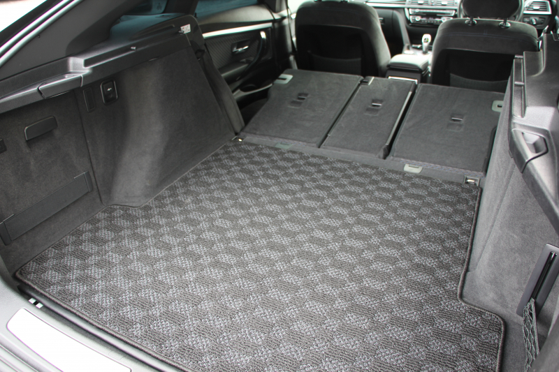 BMW 3シリーズ 320d Xdrive ｸﾞﾗﾝﾂｰﾘｽﾓ Mｽﾎﾟｰﾂ 後期LCI 追従ACC LEDﾍｯﾄﾞﾗｲﾄ&LEDﾃｰﾙ ﾚｰﾝﾁｪﾝｼﾞ警告 衝突軽減ﾌﾞﾚｰｷ 車線逸脱警告 歩行者警告 ｼｰﾄﾋｰﾀｰ ﾀｯﾁ画面HDDﾅﾋﾞBｶﾒﾗ TOPﾋﾞｭｰｶﾒﾗ ｻｲﾄﾞﾋﾞｭｰｶﾒﾗ ｱｲﾊﾞｯﾊｻｽ 2年保証