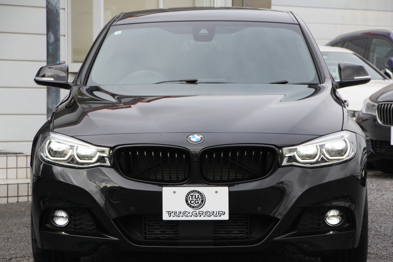 BMW 3シリーズ 320d Xdrive ｸﾞﾗﾝﾂｰﾘｽﾓ Mｽﾎﾟｰﾂ 後期LCI 追従ACC LEDﾍｯﾄﾞﾗｲﾄ&LEDﾃｰﾙ ﾚｰﾝﾁｪﾝｼﾞ警告 衝突軽減ﾌﾞﾚｰｷ 車線逸脱警告 歩行者警告 ｼｰﾄﾋｰﾀｰ ﾀｯﾁ画面HDDﾅﾋﾞBｶﾒﾗ TOPﾋﾞｭｰｶﾒﾗ ｻｲﾄﾞﾋﾞｭｰｶﾒﾗ ｱｲﾊﾞｯﾊｻｽ 2年保証