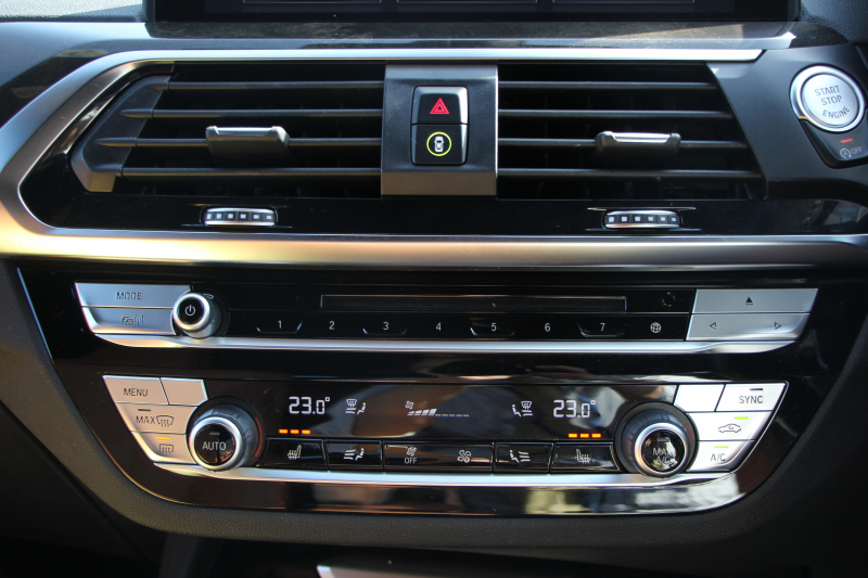 BMW X3 Xdrive20d Mｽﾎﾟｰﾂ ﾊｲﾗｲﾝ ﾋｰﾀｰ茶革 HUD Mﾊﾟﾌｫｰﾏﾝｽ21AW 3Dﾃﾞｻﾞｲﾝｶｰﾎﾞﾝｽﾎﾟｲﾗｰ ﾘｱｼｰﾄﾊﾞｯｸﾚｽﾄｱｼﾞｬｽﾄﾒﾝﾄ ｱﾝﾋﾞｴﾝﾄﾗｲﾄ LEDﾍｯﾄﾞﾗｲﾄ 追従ACC ｽﾃｱﾘﾝｸﾞｻﾎﾟｰﾄ ﾚｰﾝﾁｪﾝｼﾞ警告 ﾀｯﾁ画面HDDﾅﾋﾞTV 360度ｶﾒﾗ 電動ﾄﾗﾝｸ 2年保証