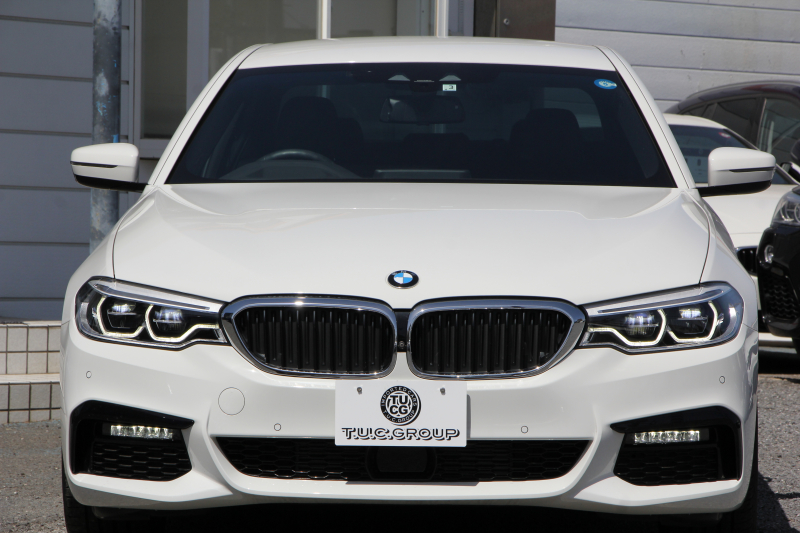 BMW 5シリーズ 523d Mｽﾎﾟｰﾂ ﾊｲﾗｲﾝ 1ｵｰﾅ 全ﾋｰﾀｰ黒革 HUD 新ﾃﾞｻﾞｲﾝ液晶ﾒｰﾀｰ LEDﾍｯﾄﾞﾗｲﾄ ｵｰﾄﾊｲﾋﾞｰﾑ 追従ACC ﾚｰﾝﾁｪﾝｼﾞ警告 ｽﾃｱﾘﾝｸﾞｻﾎﾟｰﾄ 電動ﾄﾗﾝｸ ﾀｯﾁ画面HDDﾅﾋﾞTV 360度ｶﾒﾗ 専用ｴｱﾛ 19AW 2年保証