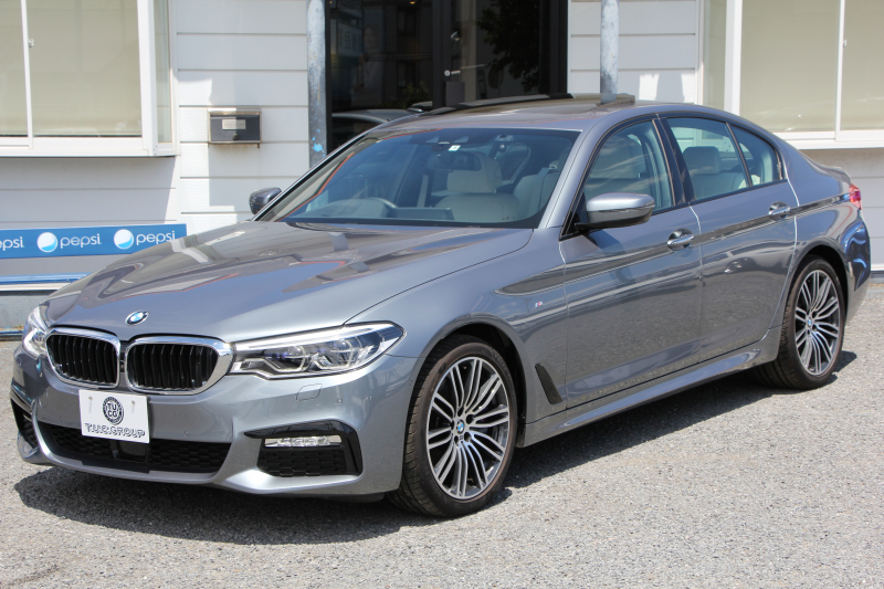BMW 5シリーズ 540i Xdrive Mｽﾎﾟｰﾂ 4WD 1ｵｰﾅ ｻﾝﾙｰﾌ ﾅｲﾄﾋﾞｼﾞｮﾝ 直6ﾀｰﾎﾞ340馬力 DDCｻｽ ｺﾝﾌｫｰﾄ&ｲﾉﾍﾞｰｼｮﾝP ｱｲﾎﾞﾘｰﾚｻﾞｰ 全ﾋｰﾀｰ ﾏｯｻｰｼﾞﾍﾞﾝﾁﾚｰﾀｰ ﾃﾞｨｽﾌﾟﾚｲｷｰ ﾘﾓｰﾄP ﾊｰﾏﾝｶｰﾄﾞﾝ 液晶ﾒｰﾀｰ HUD 追ACC LED/H ﾀｯﾁ画面ﾅﾋﾞ2年保証