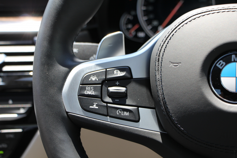 BMW 5シリーズ 540i Xdrive Mｽﾎﾟｰﾂ 4WD 1ｵｰﾅ ｻﾝﾙｰﾌ ﾅｲﾄﾋﾞｼﾞｮﾝ 直6ﾀｰﾎﾞ340馬力 DDCｻｽ ｺﾝﾌｫｰﾄ&ｲﾉﾍﾞｰｼｮﾝP ｱｲﾎﾞﾘｰﾚｻﾞｰ 全ﾋｰﾀｰ ﾏｯｻｰｼﾞﾍﾞﾝﾁﾚｰﾀｰ ﾃﾞｨｽﾌﾟﾚｲｷｰ ﾘﾓｰﾄP ﾊｰﾏﾝｶｰﾄﾞﾝ 液晶ﾒｰﾀｰ HUD 追ACC LED/H ﾀｯﾁ画面ﾅﾋﾞ2年保証