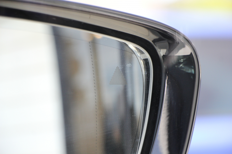 BMW 5シリーズ 530i Mｽﾎﾟｰﾂ 高出力 252馬力 3Dﾃﾞｻﾞｲﾝｴｱﾛ 液晶ﾒｰﾀｰ 全ﾋｰﾀｰ黒革 追従ACC HUD ｽﾃｱﾘﾝｸﾞｻﾎﾟｰﾄ ﾀｯﾁ画面ﾅﾋﾞTV 360度ﾊﾟﾉﾗﾏｶﾒﾗ ｱｸﾃｨﾌﾞPDC緊急ﾌﾞﾚｰｷ LEDﾍｯﾄﾞﾗｲﾄ ｵｰﾄﾊｲﾋﾞｰﾑ 電動ﾄﾗﾝｸ 2年保証