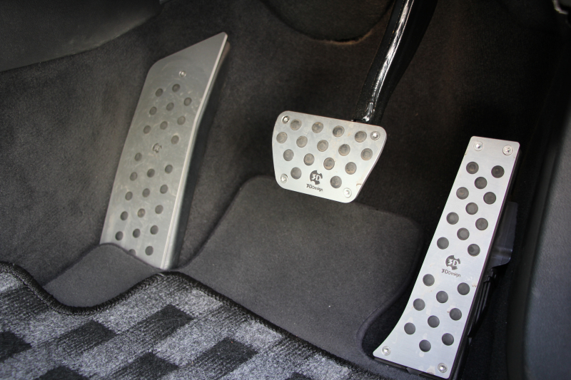 BMW 5シリーズ 530i Mｽﾎﾟｰﾂ 高出力 252馬力 3Dﾃﾞｻﾞｲﾝｴｱﾛ 液晶ﾒｰﾀｰ 全ﾋｰﾀｰ黒革 追従ACC HUD ｽﾃｱﾘﾝｸﾞｻﾎﾟｰﾄ ﾀｯﾁ画面ﾅﾋﾞTV 360度ﾊﾟﾉﾗﾏｶﾒﾗ ｱｸﾃｨﾌﾞPDC緊急ﾌﾞﾚｰｷ LEDﾍｯﾄﾞﾗｲﾄ ｵｰﾄﾊｲﾋﾞｰﾑ 電動ﾄﾗﾝｸ 2年保証