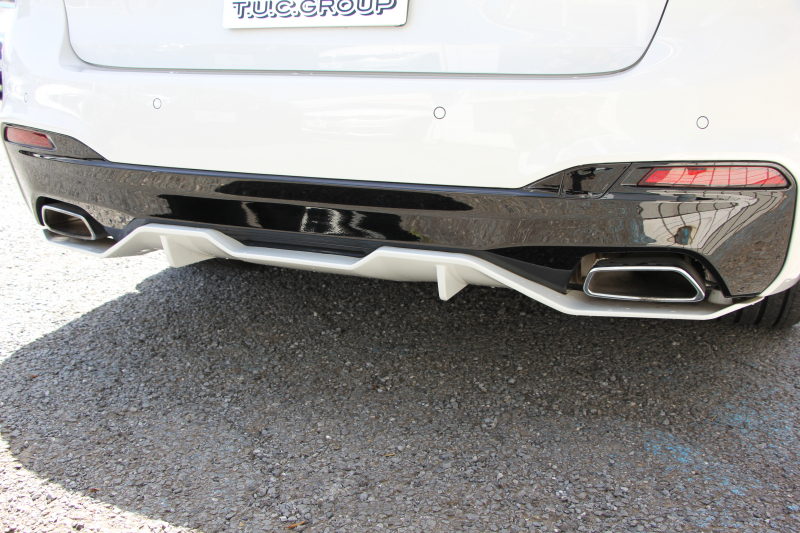 BMW 5シリーズ 530i Mｽﾎﾟｰﾂ 高出力 252馬力 3Dﾃﾞｻﾞｲﾝｴｱﾛ 液晶ﾒｰﾀｰ 全ﾋｰﾀｰ黒革 追従ACC HUD ｽﾃｱﾘﾝｸﾞｻﾎﾟｰﾄ ﾀｯﾁ画面ﾅﾋﾞTV 360度ﾊﾟﾉﾗﾏｶﾒﾗ ｱｸﾃｨﾌﾞPDC緊急ﾌﾞﾚｰｷ LEDﾍｯﾄﾞﾗｲﾄ ｵｰﾄﾊｲﾋﾞｰﾑ 電動ﾄﾗﾝｸ 2年保証