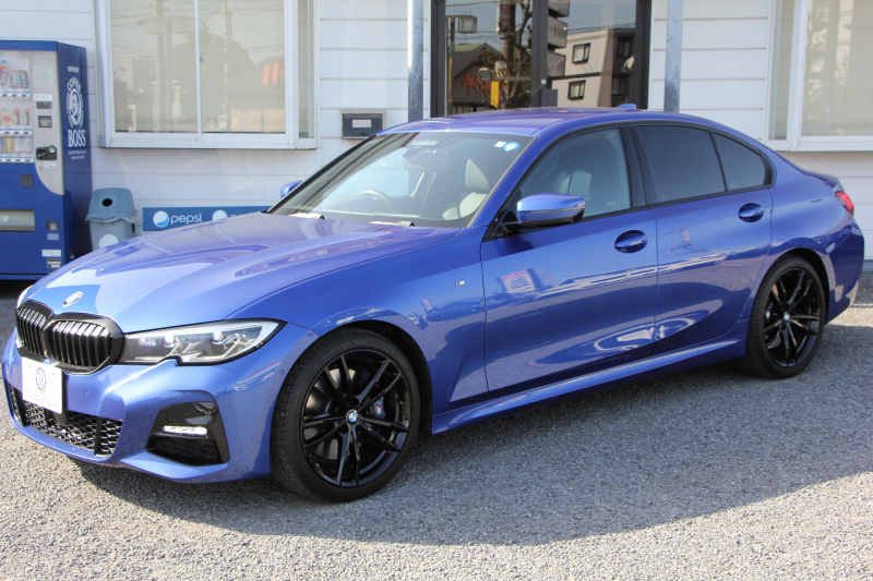 BMW 3シリーズ 330i Mｽﾎﾟｰﾂ 高出力 258馬力 ｲﾉﾍﾞｰｼｮﾝ&ｺﾝﾌｫｰﾄ&ﾃﾞﾋﾞｭｰP ﾚｰｻﾞｰLEDﾗｲﾄ HUD ｼﾞｪｽﾁｬｰC ﾋｰﾀｰ黒革 Pｱｼｽﾄ+ 360度ｶﾒﾗ BMWﾗｲﾌﾞｺｯｸﾋﾟｯﾄﾞApplecarplay ｽﾃｱﾘﾝｸﾞｱｼｽﾄ 追従ACC 電動ﾄﾗﾝｸ 2年保証