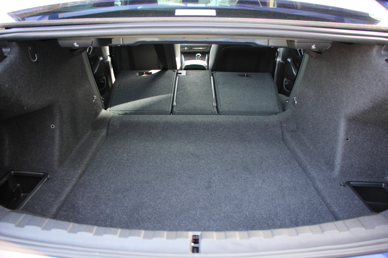 BMW 3シリーズ 330i Mｽﾎﾟｰﾂ 高出力 258馬力 ｲﾉﾍﾞｰｼｮﾝ&ｺﾝﾌｫｰﾄ&ﾃﾞﾋﾞｭｰP ﾚｰｻﾞｰLEDﾗｲﾄ HUD ｼﾞｪｽﾁｬｰC ﾋｰﾀｰ黒革 Pｱｼｽﾄ+ 360度ｶﾒﾗ BMWﾗｲﾌﾞｺｯｸﾋﾟｯﾄﾞApplecarplay ｽﾃｱﾘﾝｸﾞｱｼｽﾄ 追従ACC 電動ﾄﾗﾝｸ 2年保証