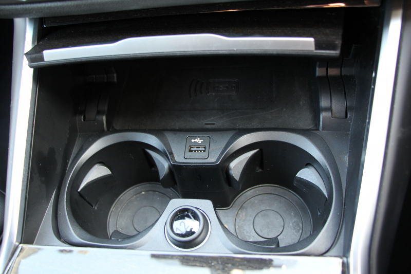 BMW 3シリーズ 330i Mｽﾎﾟｰﾂ 高出力 258馬力 ｲﾉﾍﾞｰｼｮﾝ&ｺﾝﾌｫｰﾄ&ﾃﾞﾋﾞｭｰP ﾚｰｻﾞｰLEDﾗｲﾄ HUD ｼﾞｪｽﾁｬｰC ﾋｰﾀｰ黒革 Pｱｼｽﾄ+ 360度ｶﾒﾗ BMWﾗｲﾌﾞｺｯｸﾋﾟｯﾄﾞApplecarplay ｽﾃｱﾘﾝｸﾞｱｼｽﾄ 追従ACC 電動ﾄﾗﾝｸ 2年保証