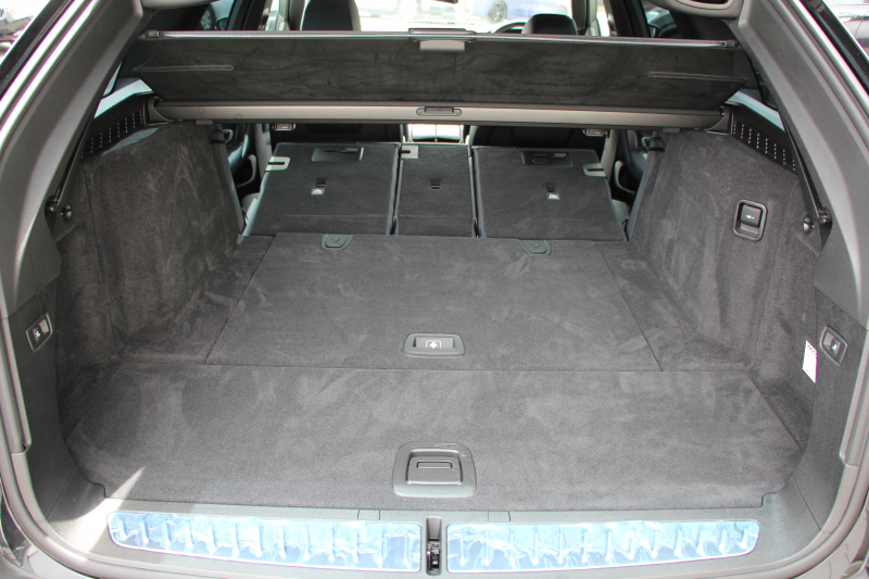 BMW 5シリーズ 523d ﾂｰﾘﾝｸﾞｴﾃﾞｨｼｮﾝﾐｯｼｮﾝｲﾝﾎﾟｯｼﾌﾞﾙ 特別仕様車 ﾅｲﾄﾌﾞﾙｰﾚｻﾞｰ HUD ﾊｰﾏﾝｶｰﾄﾞﾝ 追従ACC ｽﾃｱﾘﾝｸﾞｻﾎﾟｰﾄ ﾀｯﾁ画面HDDﾅﾋﾞTV LEDﾍｯﾄﾞﾗｲﾄ ｵｰﾄﾊｲﾋﾞｰﾑ 電動ﾘｱｹﾞｰﾄ 360度ｶﾒﾗ 全席ﾋｰﾀｰ ﾌﾞﾗｯｸ19AW 2年保証