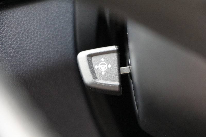 BMW 5シリーズ 523d ﾂｰﾘﾝｸﾞｴﾃﾞｨｼｮﾝﾐｯｼｮﾝｲﾝﾎﾟｯｼﾌﾞﾙ 特別仕様車 ﾅｲﾄﾌﾞﾙｰﾚｻﾞｰ HUD ﾊｰﾏﾝｶｰﾄﾞﾝ 追従ACC ｽﾃｱﾘﾝｸﾞｻﾎﾟｰﾄ ﾀｯﾁ画面HDDﾅﾋﾞTV LEDﾍｯﾄﾞﾗｲﾄ ｵｰﾄﾊｲﾋﾞｰﾑ 電動ﾘｱｹﾞｰﾄ 360度ｶﾒﾗ 全席ﾋｰﾀｰ ﾌﾞﾗｯｸ19AW 2年保証