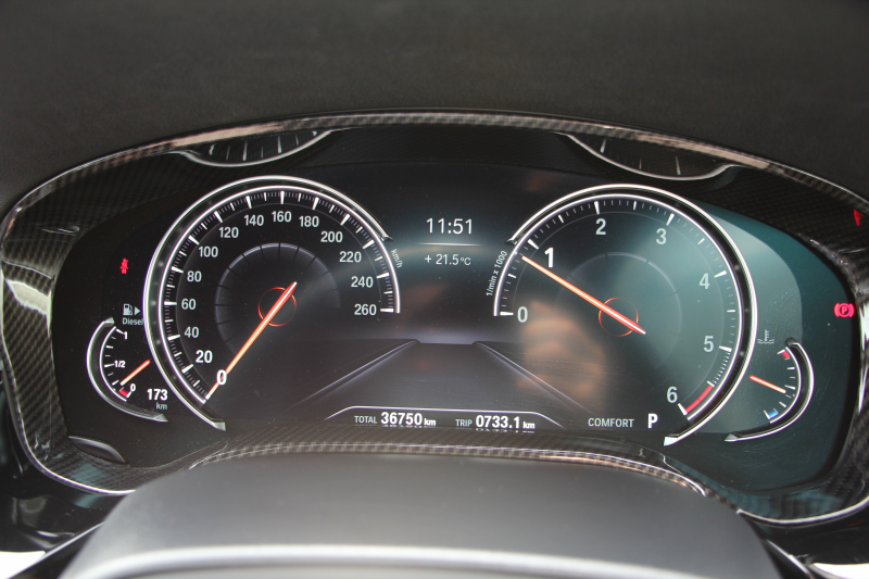 BMW 5シリーズ 523d ﾂｰﾘﾝｸﾞｴﾃﾞｨｼｮﾝﾐｯｼｮﾝｲﾝﾎﾟｯｼﾌﾞﾙ 特別仕様車 ﾅｲﾄﾌﾞﾙｰﾚｻﾞｰ HUD ﾊｰﾏﾝｶｰﾄﾞﾝ 追従ACC ｽﾃｱﾘﾝｸﾞｻﾎﾟｰﾄ ﾀｯﾁ画面HDDﾅﾋﾞTV LEDﾍｯﾄﾞﾗｲﾄ ｵｰﾄﾊｲﾋﾞｰﾑ 電動ﾘｱｹﾞｰﾄ 360度ｶﾒﾗ 全席ﾋｰﾀｰ ﾌﾞﾗｯｸ19AW 2年保証