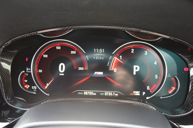 BMW 5シリーズ 523d ﾂｰﾘﾝｸﾞｴﾃﾞｨｼｮﾝﾐｯｼｮﾝｲﾝﾎﾟｯｼﾌﾞﾙ 特別仕様車 ﾅｲﾄﾌﾞﾙｰﾚｻﾞｰ HUD ﾊｰﾏﾝｶｰﾄﾞﾝ 追従ACC ｽﾃｱﾘﾝｸﾞｻﾎﾟｰﾄ ﾀｯﾁ画面HDDﾅﾋﾞTV LEDﾍｯﾄﾞﾗｲﾄ ｵｰﾄﾊｲﾋﾞｰﾑ 電動ﾘｱｹﾞｰﾄ 360度ｶﾒﾗ 全席ﾋｰﾀｰ ﾌﾞﾗｯｸ19AW 2年保証