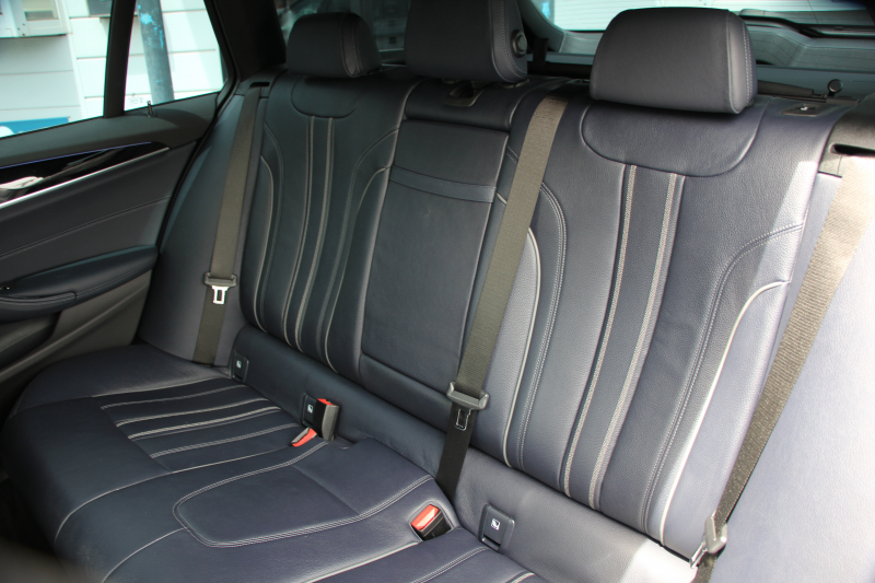 BMW 5シリーズ 523d ﾂｰﾘﾝｸﾞｴﾃﾞｨｼｮﾝﾐｯｼｮﾝｲﾝﾎﾟｯｼﾌﾞﾙ 特別仕様車 ﾅｲﾄﾌﾞﾙｰﾚｻﾞｰ HUD ﾊｰﾏﾝｶｰﾄﾞﾝ 追従ACC ｽﾃｱﾘﾝｸﾞｻﾎﾟｰﾄ ﾀｯﾁ画面HDDﾅﾋﾞTV LEDﾍｯﾄﾞﾗｲﾄ ｵｰﾄﾊｲﾋﾞｰﾑ 電動ﾘｱｹﾞｰﾄ 360度ｶﾒﾗ 全席ﾋｰﾀｰ ﾌﾞﾗｯｸ19AW 2年保証