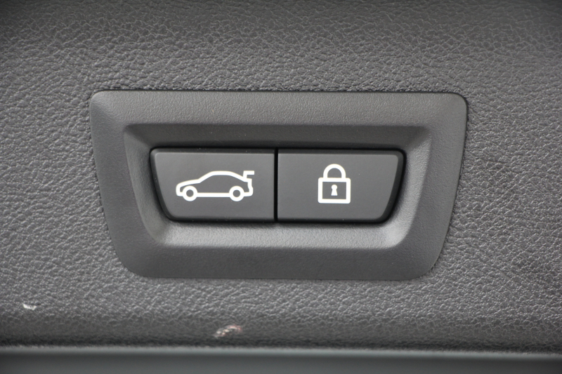 BMW 5シリーズ 530i ﾂｰﾘﾝｸﾞMｽﾎﾟｰﾂ ｾﾚｸﾄP 1ｵｰﾅ ﾊﾟﾉﾗﾏｻﾝR ﾊｰﾏﾝｶｰﾄﾞﾝ 4ｿﾞｰﾝAC 252馬力 全ﾋｰﾀｰ黒革 HUD 追従ACC ｽﾃｱﾘﾝｸﾞｻﾎﾟｰﾄ 液晶ﾒｰﾀｰ LEDﾍｯﾄﾞﾗｲﾄ ｵｰﾄﾊｲﾋﾞｰﾑ Pｱｼｽﾄﾌﾟﾗｽ ﾀｯﾁ画面ﾅﾋﾞ電動ﾄﾗﾝｸ 19AW Mｽﾎﾟｰﾂﾌﾞﾚｰｷ 2年保証