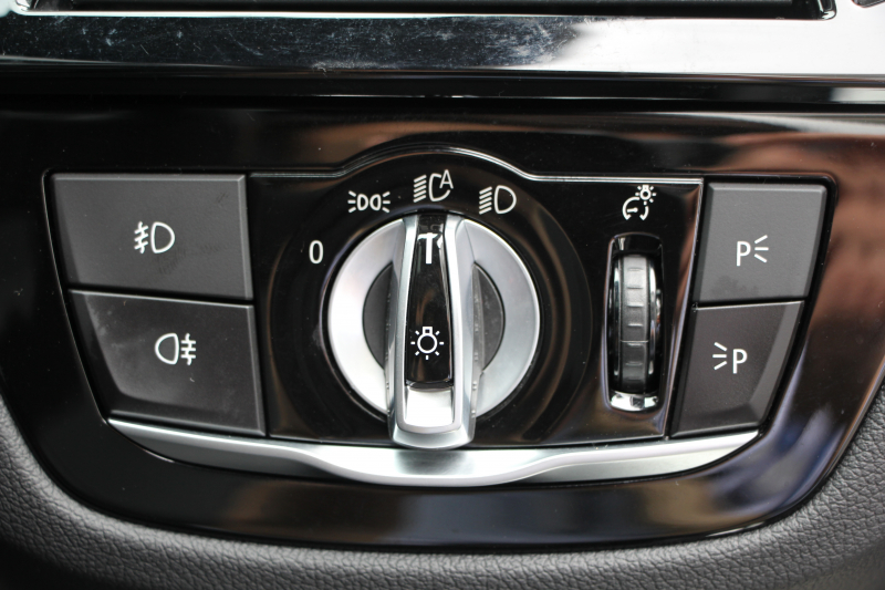 BMW 5シリーズ 530i ﾂｰﾘﾝｸﾞMｽﾎﾟｰﾂ ｾﾚｸﾄP 1ｵｰﾅ ﾊﾟﾉﾗﾏｻﾝR ﾊｰﾏﾝｶｰﾄﾞﾝ 4ｿﾞｰﾝAC 252馬力 全ﾋｰﾀｰ黒革 HUD 追従ACC ｽﾃｱﾘﾝｸﾞｻﾎﾟｰﾄ 液晶ﾒｰﾀｰ LEDﾍｯﾄﾞﾗｲﾄ ｵｰﾄﾊｲﾋﾞｰﾑ Pｱｼｽﾄﾌﾟﾗｽ ﾀｯﾁ画面ﾅﾋﾞ電動ﾄﾗﾝｸ 19AW Mｽﾎﾟｰﾂﾌﾞﾚｰｷ 2年保証