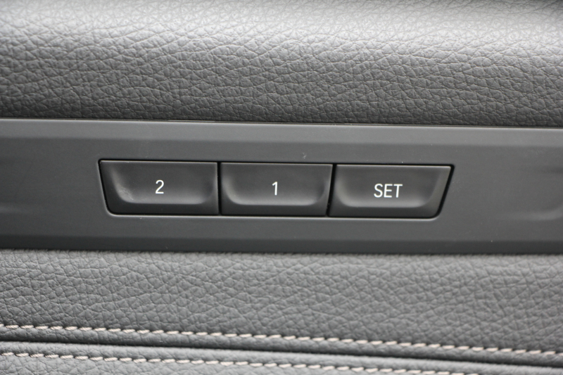 BMW 5シリーズ 530i ﾂｰﾘﾝｸﾞMｽﾎﾟｰﾂ ｾﾚｸﾄP 1ｵｰﾅ ﾊﾟﾉﾗﾏｻﾝR ﾊｰﾏﾝｶｰﾄﾞﾝ 4ｿﾞｰﾝAC 252馬力 全ﾋｰﾀｰ黒革 HUD 追従ACC ｽﾃｱﾘﾝｸﾞｻﾎﾟｰﾄ 液晶ﾒｰﾀｰ LEDﾍｯﾄﾞﾗｲﾄ ｵｰﾄﾊｲﾋﾞｰﾑ Pｱｼｽﾄﾌﾟﾗｽ ﾀｯﾁ画面ﾅﾋﾞ電動ﾄﾗﾝｸ 19AW Mｽﾎﾟｰﾂﾌﾞﾚｰｷ 2年保証