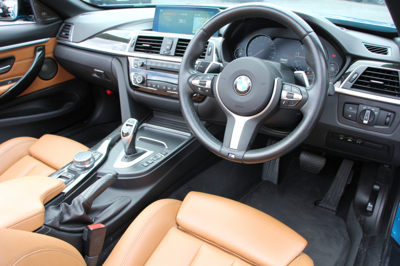 BMW 4シリーズ 440i ｶﾌﾞﾘｵﾚ Mｽﾎﾟｰﾂ ﾌｧｽﾄﾄﾗｯｸP 後期 ﾌｪｲｽﾘﾌﾄ後 ｴｱｶﾗｰ ﾋｰﾀｰ茶革 B58新ｴﾝｼﾞﾝ 326馬力 HUD 追従ACC ﾚｰﾝﾁｪﾝｼﾞ警告 ﾊｰﾏﾝｶｰﾄﾞﾝ 可変Mｻｽ Mｽﾎﾟｰﾂﾌﾞﾚｰｷ 19AW ﾀｯﾁ画面ﾅﾋﾞTV LEDﾍｯﾄﾞﾗｲﾄ＆ﾃｰﾙ TOPﾋﾞｭｰｶﾒﾗ Pｱｼｽﾄ 2年保証