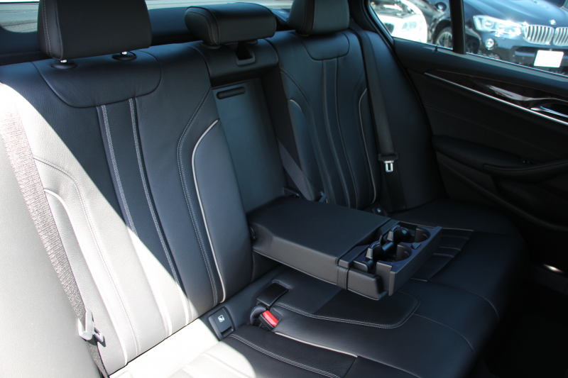 BMW 5シリーズ 523d Mｽﾎﾟｰﾂ ﾊｲﾗｲﾝ ｲﾉﾍﾞｰｼｮﾝP 1ｵｰﾅ 全ﾋｰﾀｰ黒革 HUD ｼﾞｪｽﾁｬｰC ﾃﾞｨｽﾌﾟﾚｲｷｰ ﾘﾓｰﾄP LEDﾍｯﾄﾞﾗｲﾄ ｵｰﾄﾊｲﾋﾞｰﾑ 追従ACC ｽﾃｱﾘﾝｸﾞｻﾎﾟｰﾄ ﾀｯﾁ画面HDDﾅﾋﾞTV 360度ｶﾒﾗ Pｱｼｽﾄﾌﾟﾗｽ 2年保証