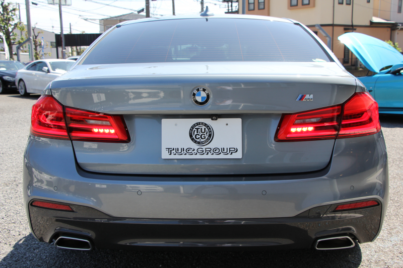 BMW 5シリーズ 523d Mｽﾎﾟｰﾂ ﾊｲﾗｲﾝ ｲﾉﾍﾞｰｼｮﾝP 1ｵｰﾅ 全ﾋｰﾀｰ黒革 HUD ｼﾞｪｽﾁｬｰC ﾃﾞｨｽﾌﾟﾚｲｷｰ ﾘﾓｰﾄP LEDﾍｯﾄﾞﾗｲﾄ ｵｰﾄﾊｲﾋﾞｰﾑ 追従ACC ｽﾃｱﾘﾝｸﾞｻﾎﾟｰﾄ ﾀｯﾁ画面HDDﾅﾋﾞTV 360度ｶﾒﾗ Pｱｼｽﾄﾌﾟﾗｽ 2年保証