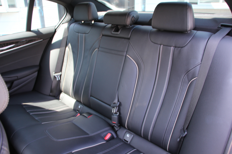 BMW 5シリーズ 523d Mｽﾎﾟｰﾂ ﾊｲﾗｲﾝ ｲﾉﾍﾞｰｼｮﾝP 1ｵｰﾅ 全ﾋｰﾀｰ黒革 HUD ｼﾞｪｽﾁｬｰC ﾃﾞｨｽﾌﾟﾚｲｷｰ ﾘﾓｰﾄP LEDﾍｯﾄﾞﾗｲﾄ ｵｰﾄﾊｲﾋﾞｰﾑ 追従ACC ｽﾃｱﾘﾝｸﾞｻﾎﾟｰﾄ ﾀｯﾁ画面HDDﾅﾋﾞTV 360度ｶﾒﾗ Pｱｼｽﾄﾌﾟﾗｽ 2年保証