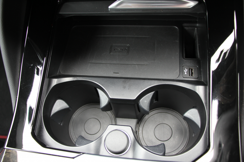 BMW X4 M40i 360馬力直6ﾀｰﾎﾞﾊﾟﾉﾗﾏｻﾝﾙｰﾌ 全席ﾋｰﾀｰ黒革 可変Mｻｽ 専用ﾃﾞﾌ 専用21AW ﾊｰﾏﾝｶｰﾄﾞﾝ 追従ACC HUD ｽﾃｱﾘﾝｸﾞｻﾎﾟｰﾄ ﾀｯﾁ画面HDDﾅﾋﾞTV 360度ﾊﾟﾉﾗﾏｶﾒﾗ PDC緊急ﾌﾞﾚｰｷ 2年保証