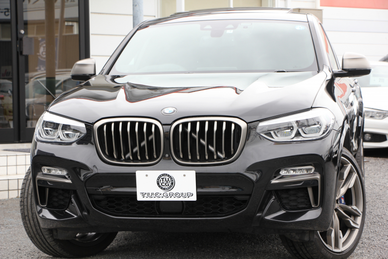 BMW X4 M40i 360馬力直6ﾀｰﾎﾞﾊﾟﾉﾗﾏｻﾝﾙｰﾌ 全席ﾋｰﾀｰ黒革 可変Mｻｽ 専用ﾃﾞﾌ 専用21AW ﾊｰﾏﾝｶｰﾄﾞﾝ 追従ACC HUD ｽﾃｱﾘﾝｸﾞｻﾎﾟｰﾄ ﾀｯﾁ画面HDDﾅﾋﾞTV 360度ﾊﾟﾉﾗﾏｶﾒﾗ PDC緊急ﾌﾞﾚｰｷ 2年保証