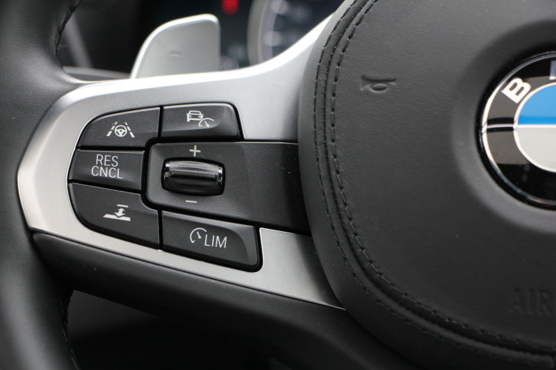 BMW X4 M40i 360馬力直6ﾀｰﾎﾞﾊﾟﾉﾗﾏｻﾝﾙｰﾌ 全席ﾋｰﾀｰ黒革 可変Mｻｽ 専用ﾃﾞﾌ 専用21AW ﾊｰﾏﾝｶｰﾄﾞﾝ 追従ACC HUD ｽﾃｱﾘﾝｸﾞｻﾎﾟｰﾄ ﾀｯﾁ画面HDDﾅﾋﾞTV 360度ﾊﾟﾉﾗﾏｶﾒﾗ PDC緊急ﾌﾞﾚｰｷ 2年保証