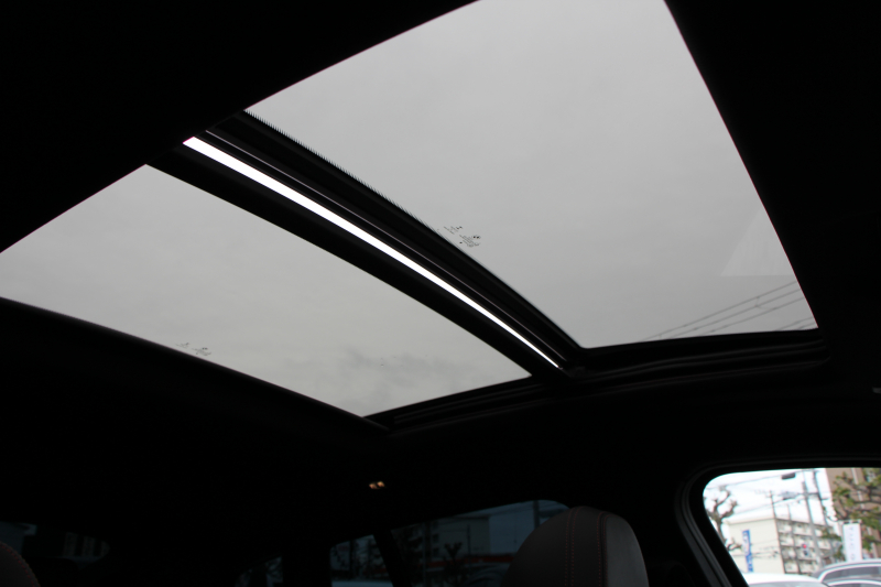 BMW X4 M40i 360馬力直6ﾀｰﾎﾞﾊﾟﾉﾗﾏｻﾝﾙｰﾌ 全席ﾋｰﾀｰ黒革 可変Mｻｽ 専用ﾃﾞﾌ 専用21AW ﾊｰﾏﾝｶｰﾄﾞﾝ 追従ACC HUD ｽﾃｱﾘﾝｸﾞｻﾎﾟｰﾄ ﾀｯﾁ画面HDDﾅﾋﾞTV 360度ﾊﾟﾉﾗﾏｶﾒﾗ PDC緊急ﾌﾞﾚｰｷ 2年保証