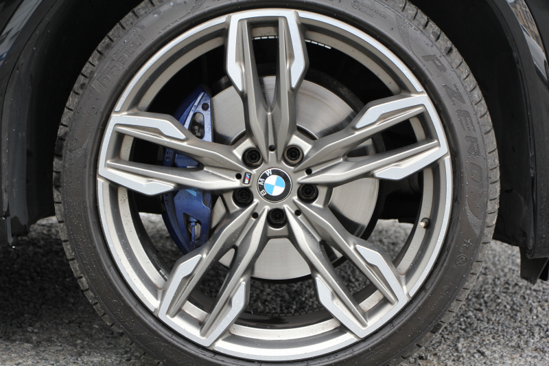 BMW X4 M40i 360馬力直6ﾀｰﾎﾞﾊﾟﾉﾗﾏｻﾝﾙｰﾌ 全席ﾋｰﾀｰ黒革 可変Mｻｽ 専用ﾃﾞﾌ 専用21AW ﾊｰﾏﾝｶｰﾄﾞﾝ 追従ACC HUD ｽﾃｱﾘﾝｸﾞｻﾎﾟｰﾄ ﾀｯﾁ画面HDDﾅﾋﾞTV 360度ﾊﾟﾉﾗﾏｶﾒﾗ PDC緊急ﾌﾞﾚｰｷ 2年保証